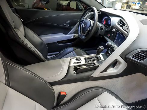 Used 2019 Chevrolet Corvette Stingray Convertible w/ 2LT Preferred Equipment Group image 25