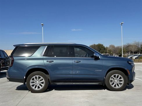 Certified 2025 Chevrolet Tahoe Premier image 3