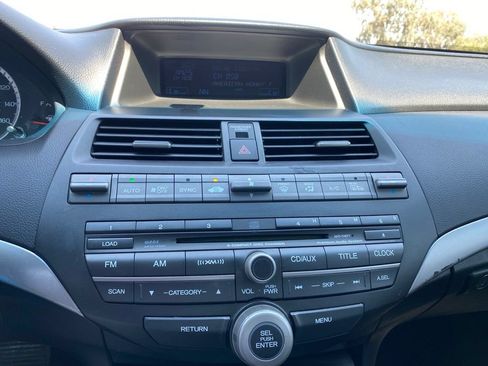 Used 2011 Honda Accord EX-L image 20