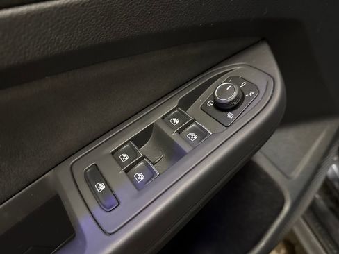 Used 2024 Volkswagen GTI S image 13