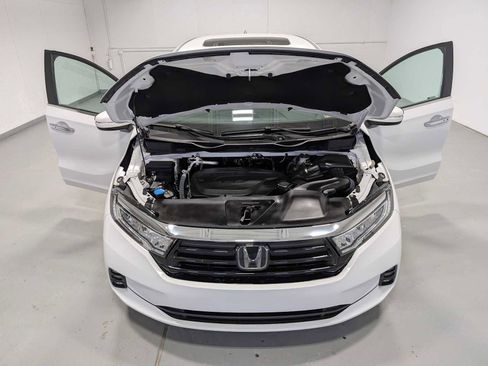 Certified 2024 Honda Odyssey EX-L image 13