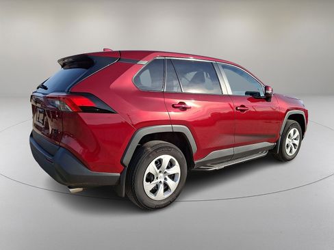 Used 2023 Toyota RAV4 LE image 11