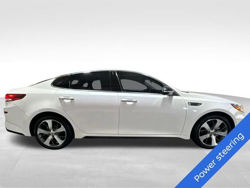 Used 2020 Kia Optima S w/ S Panoramic Sunroof Package FWD image 4