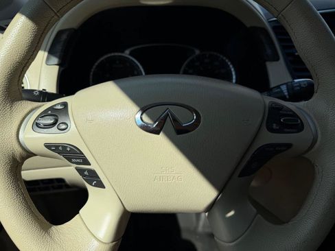 Used 2013 INFINITI JX35 FWD w/ Premium Pkg image 11