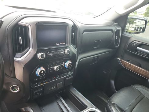Used 2020 GMC Sierra 1500 Denali w/ Denali Ultimate Package AWD/4WD image 28