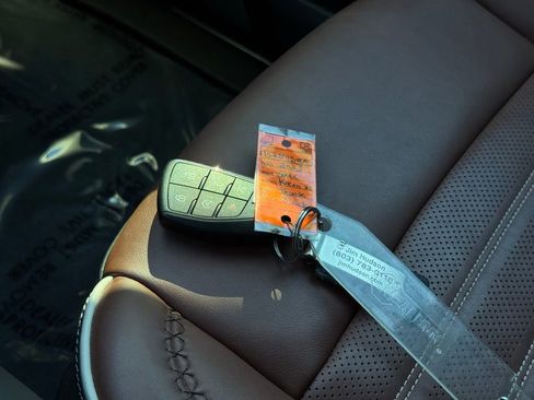 Used 2023 GMC Yukon XL Denali Ultimate image 40