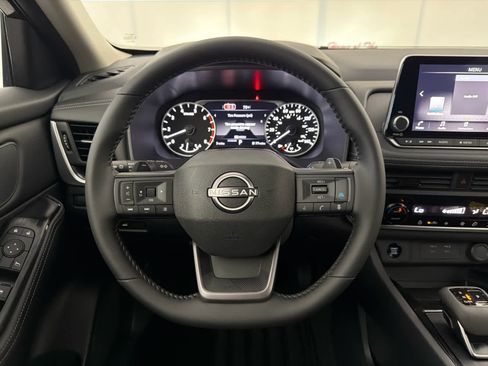New 2026 Nissan Rogue SV w/ Cold Weather Package FWD image 17