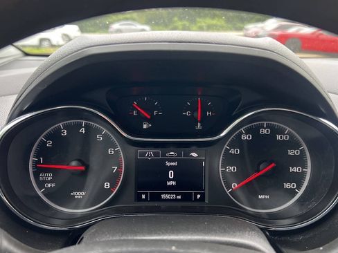 Used 2019 Chevrolet Cruze LT FWD image 20