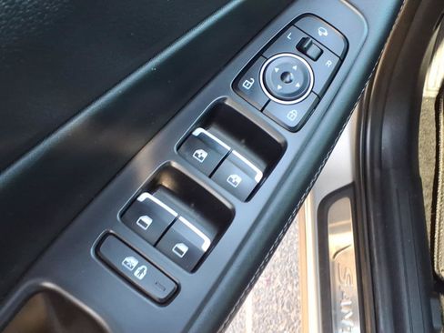 Certified 2023 Hyundai Santa Fe Limited AWD/4WD image 22
