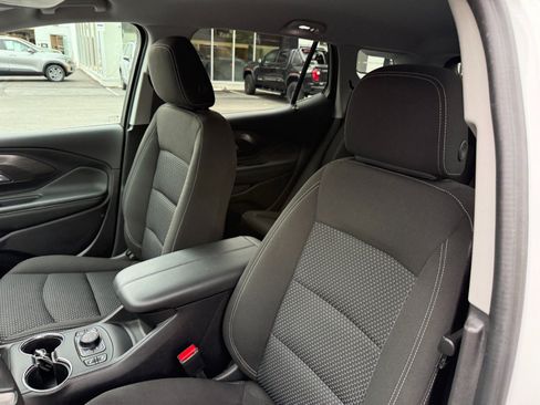 Used 2024 GMC Terrain SLE w/ Driver Convenience Package AWD/4WD image 14