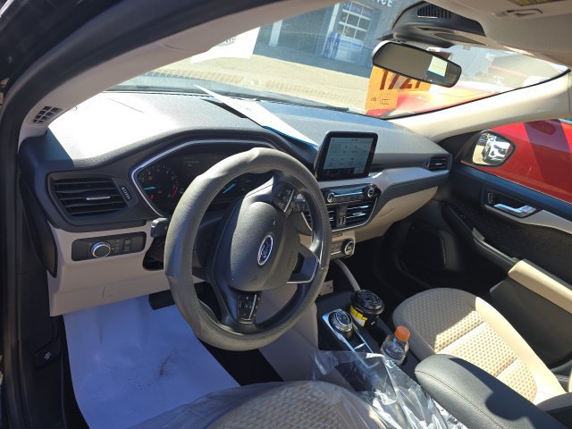 Used 2020 Ford Escape SE FWD image 6
