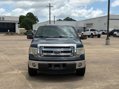 Used 2014 Ford F150 XLT w/ XLT Chrome Package RWD image 6