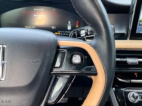 Used 2022 Lincoln Corsair Reserve image 24