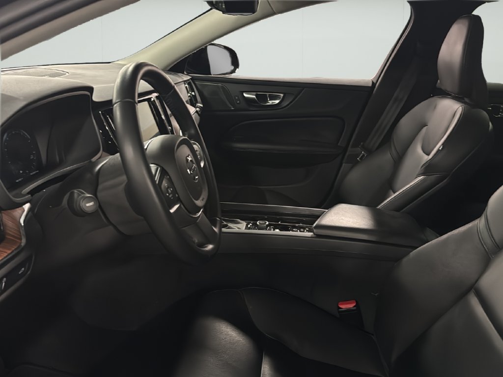 Used 2019 Volvo S60 T6 Momentum AWD/4WD image 17