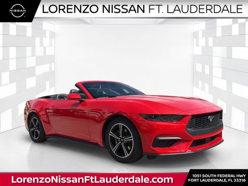 Used 2025 Ford Mustang Premium RWD image 1
