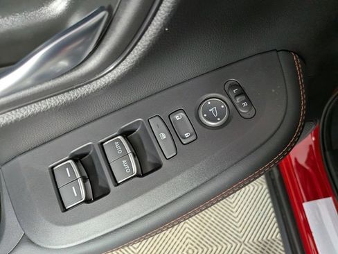 New 2026 Honda HR-V Sport image 13