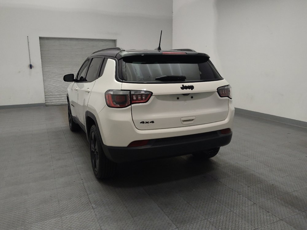 Used 2018 Jeep Compass Latitude w/ Popular Equipment Group AWD/4WD image 6