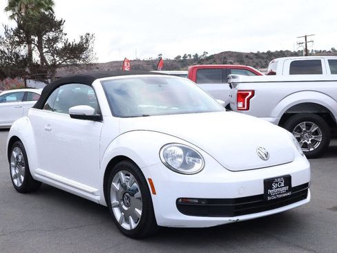 Used 2013 Volkswagen Beetle 2.5 image 20
