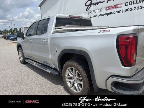 Used 2021 GMC Sierra 1500 SLT w/ SLT Premium Package AWD/4WD image 3