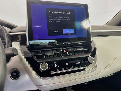Used 2025 Toyota Corolla FX w/ Convenience Package FWD image 19