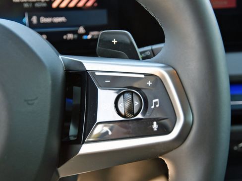 Used 2025 BMW X3 xDrive30i image 13