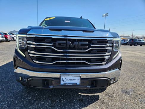 Used 2023 GMC Sierra 1500 SLT image 42
