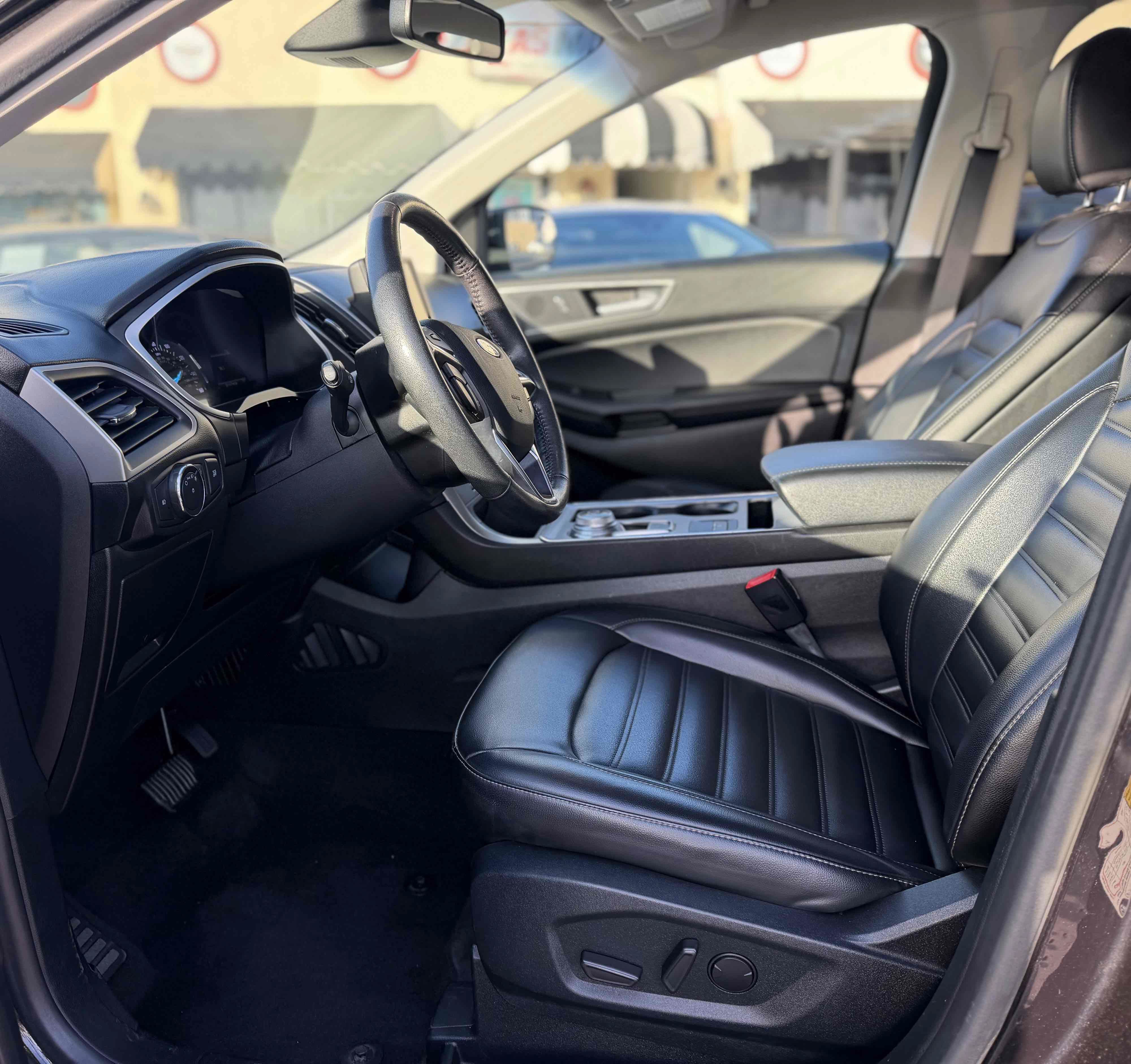 Used 2021 Ford Edge SEL w/ Cargo Accessory Package AWD/4WD image 19