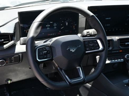 Used 2025 Ford Mustang Coupe RWD image 12