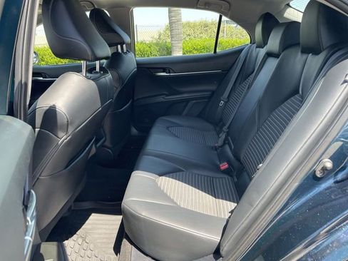 Used 2021 Toyota Camry SE FWD image 22