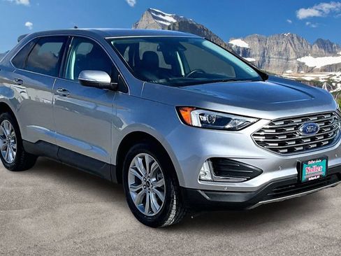 Used 2024 Ford Edge Titanium image 12