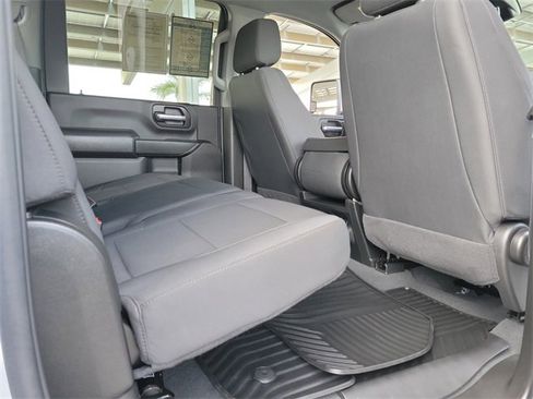 Certified 2025 Chevrolet Silverado 2500 Custom image 22