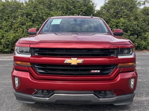 Used 2018 Chevrolet Silverado 1500 LT w/ All Star Edition image 11