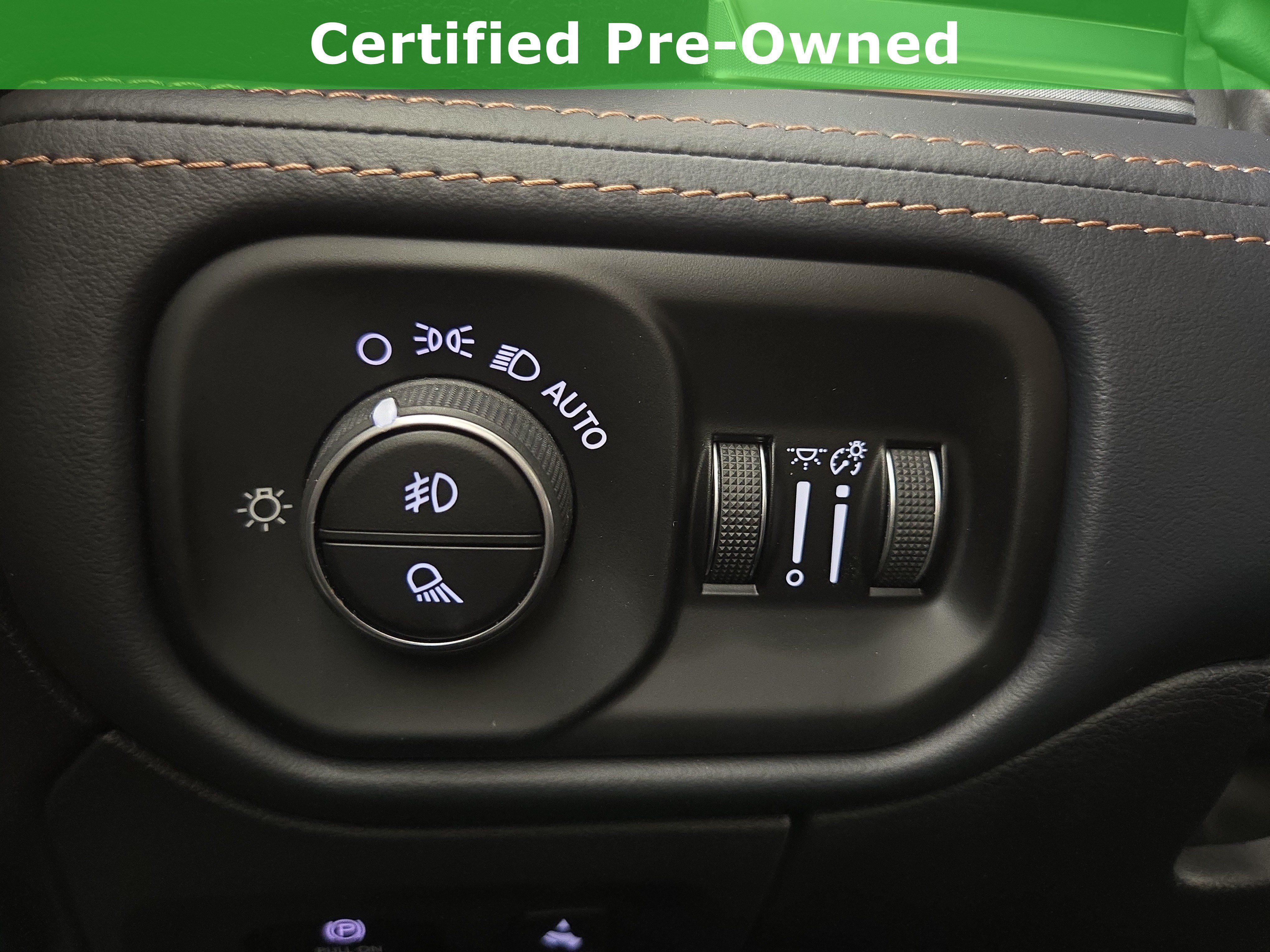 Certified 2025 RAM 1500 Tungsten w/ Towing Technology Group AWD/4WD image 27