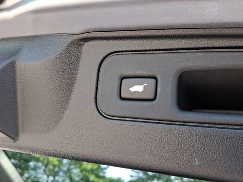 Used 2023 Honda Passport EX-L image 32