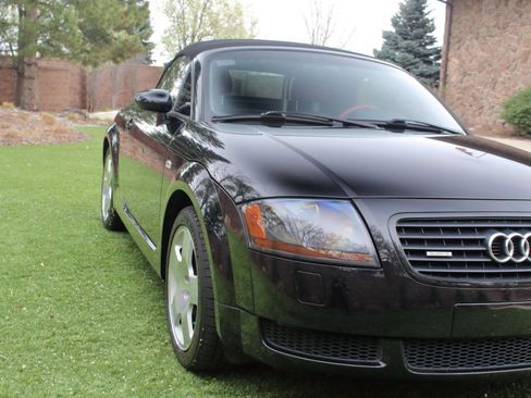 Used 2001 Audi TT 1.8T AWD/4WD image 10