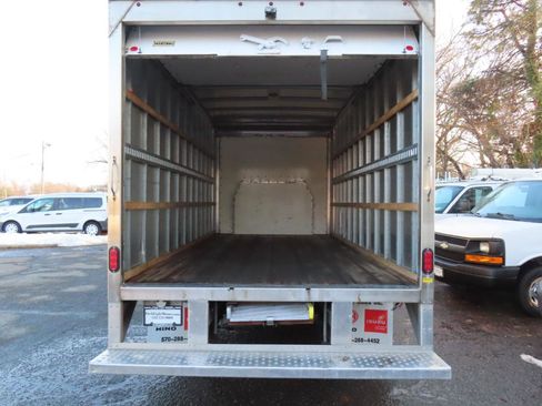 Used 2017 Ford E-350 and Econoline 350 Super Duty w/ Power Windows & Locks Group image 6