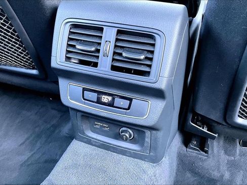 Used 2023 Audi SQ5 Premium Plus w/ Premium Plus Package image 10