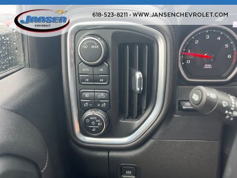 Used 2022 Chevrolet Silverado 2500 LTZ w/ LTZ Premium Package AWD/4WD image 19