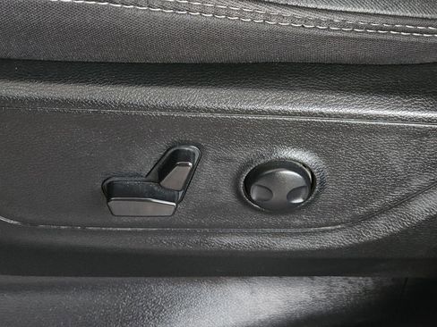 Used 2025 RAM 1500 Big Horn image 28