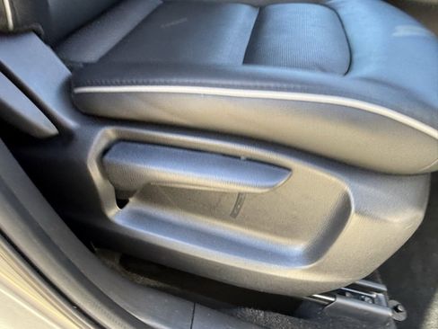 Used 2025 MAZDA CX-5 AWD 2.5 S w/ Select Package image 42