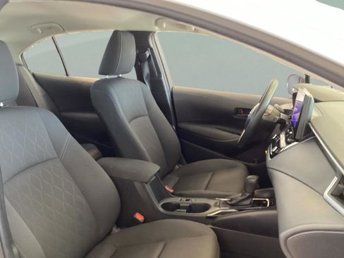 Used 2024 Toyota Corolla LE FWD image 24