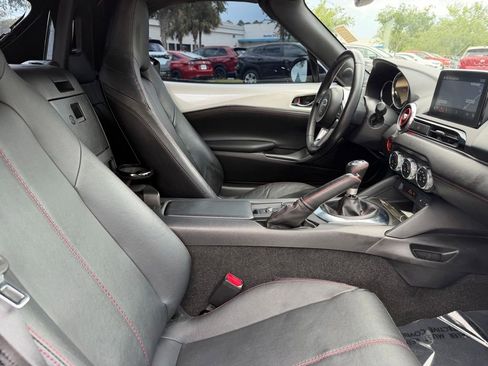 Used 2018 MAZDA MX-5 Miata Grand Touring RWD image 7