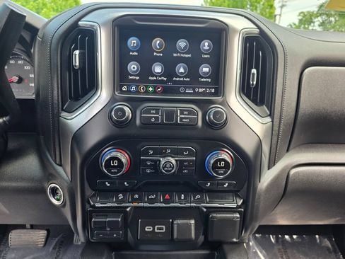 Used 2020 Chevrolet Silverado 1500 RST AWD/4WD image 27