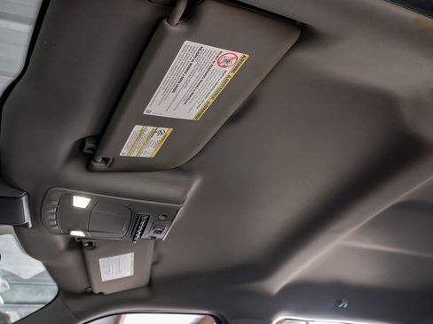 Used 2021 Ford F350 Lariat w/ Chrome Package image 29