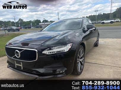 Used 2018 Volvo S90 T5 Momentum w/ Convenience Package