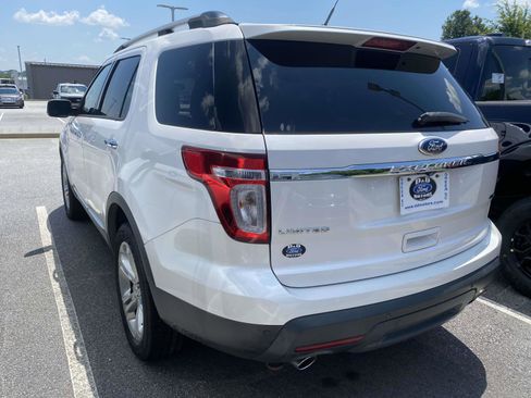 Used 2015 Ford Explorer Limited w/ Equipment Group 301A AWD/4WD image 5