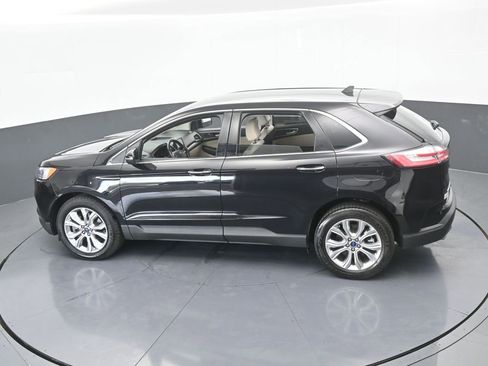 Used 2022 Ford Edge Titanium image 54