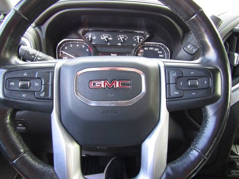Used 2020 GMC Sierra 1500 Elevation AWD/4WD image 10