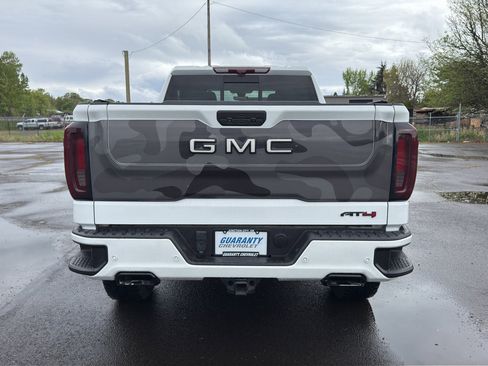 Used 2021 GMC Sierra 1500 AT4 w/ AT4 Value Package AWD/4WD image 22