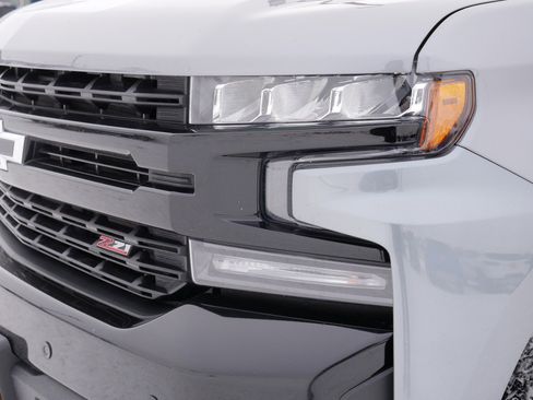 Used 2020 Chevrolet Silverado 1500 LT Trail Boss image 16